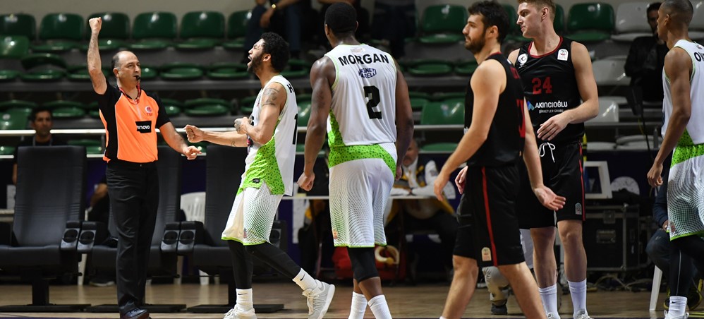 TOFAŞ, GAZİANTEP BASKETBOL’U UZATMADA 109 – 107 YENDİ