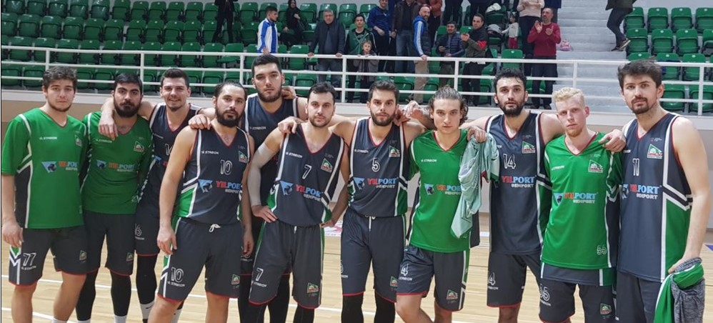 GEMLİK İZMİR'DE PLAYOFF'U GARANTİLEDİ