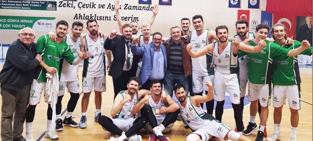 GEMLİK BASKETBOL SERİYİ 4’TE ÇIKARTI