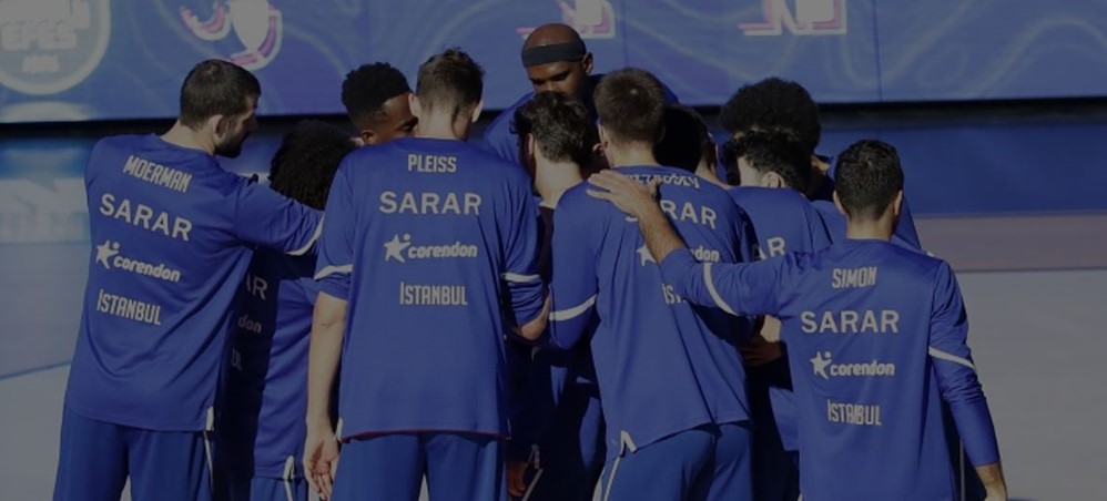 ANADOLU EFES, 2022’DEKİ İLK MAÇINDA FC BARCELONA DEPLASMANINDA